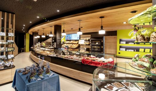 Bäckerei/Konditorei/Restaurant Räber